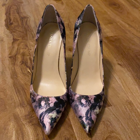 Ivanka Trump Heels - Picture 1 of 4